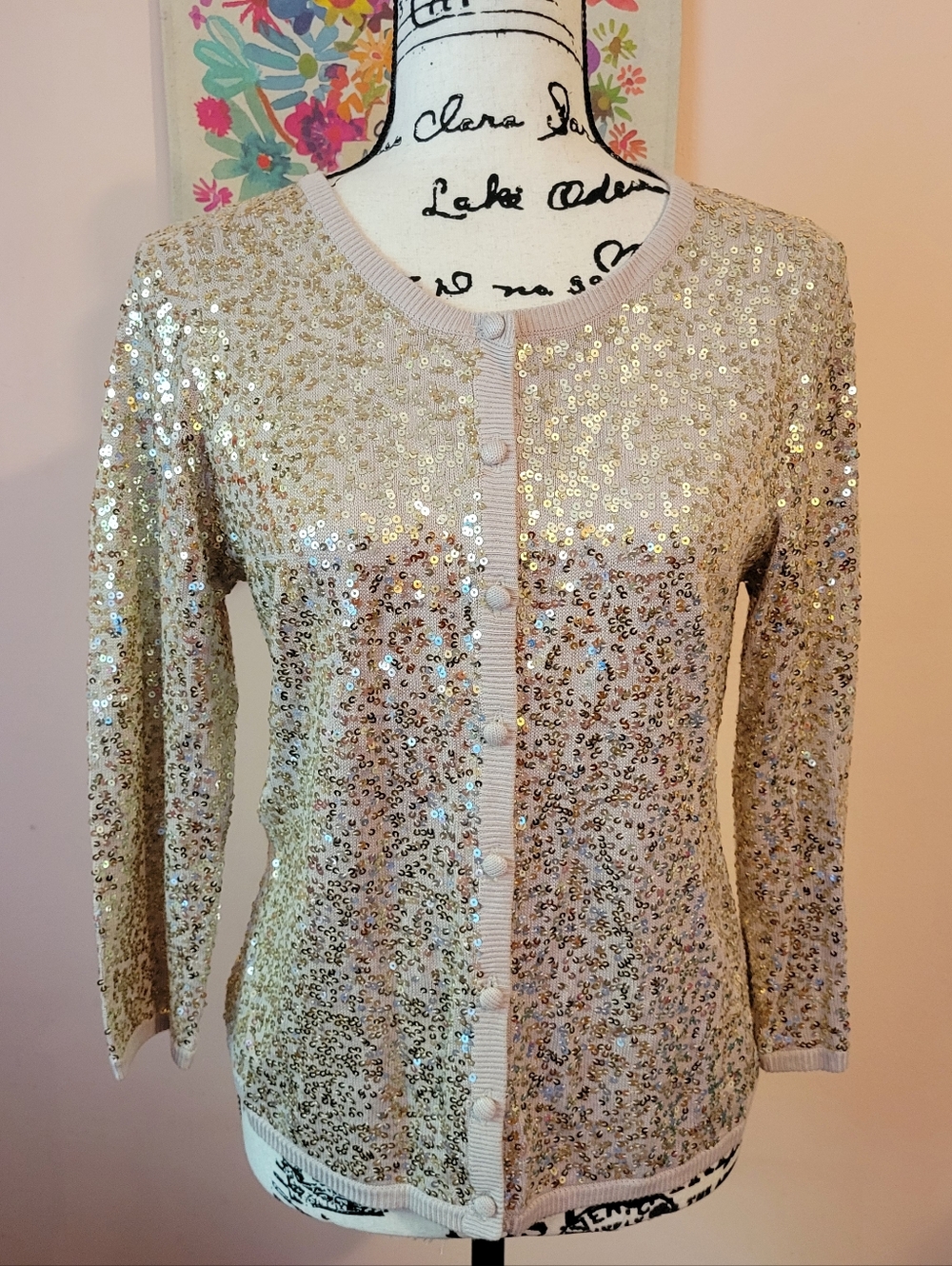 Anthropologie Sanctuary Trophy Gold Sequin Button-Down Cardigan, Medium, EUC
